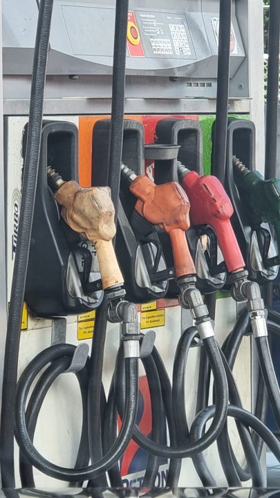 Oil companies urged by DOE to stagger fuel price increases