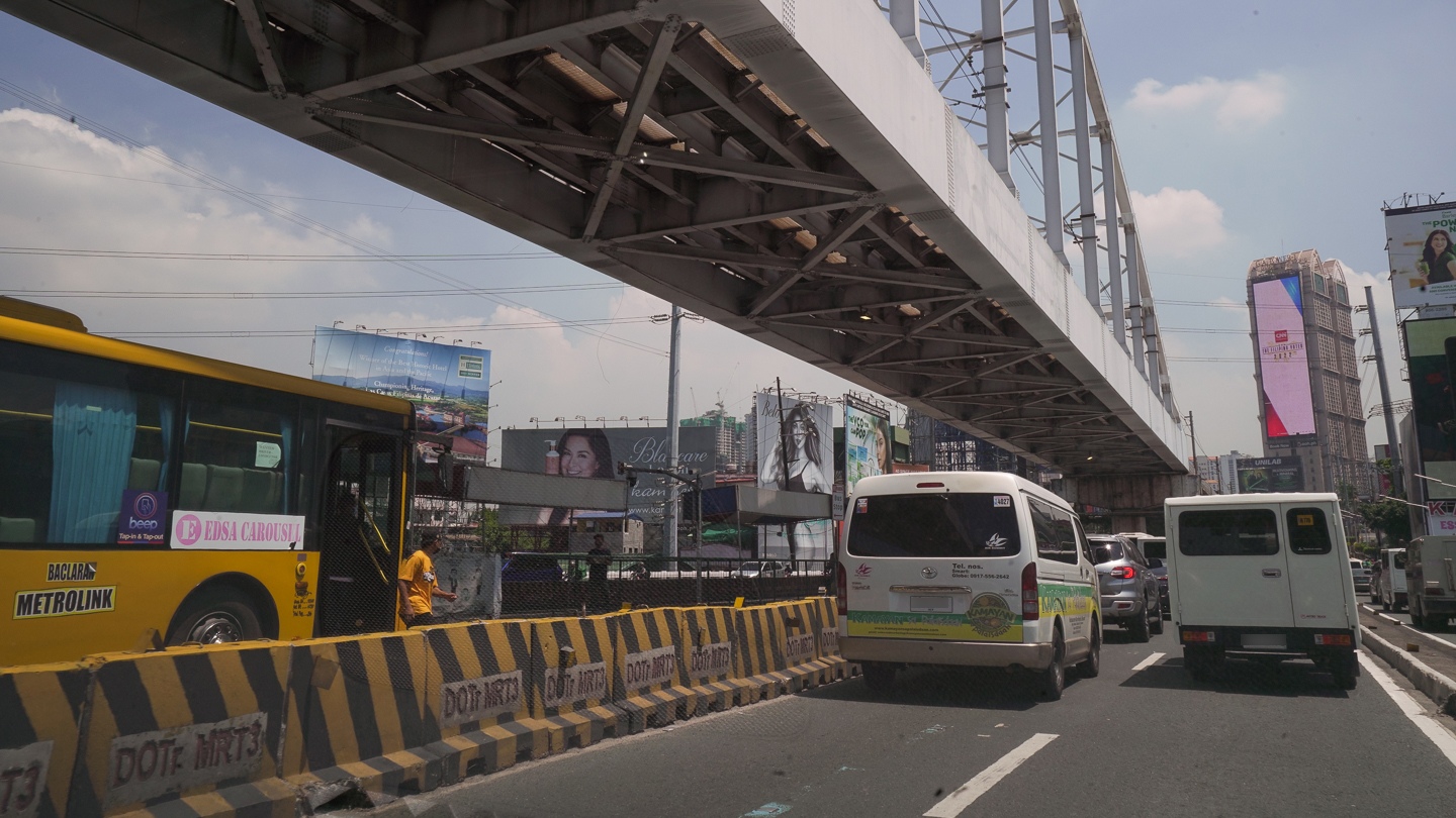 DPWH to conduct another round of road reblocking on EDSA, C5 and QC this weekend
