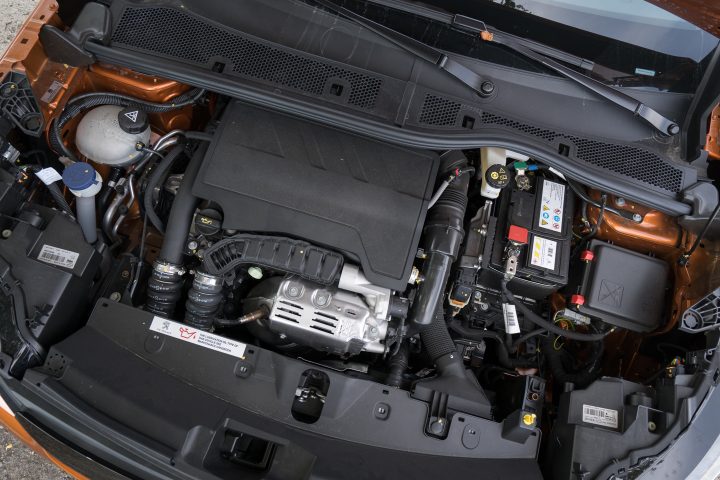 2022 Peugeot 2008 Engine
