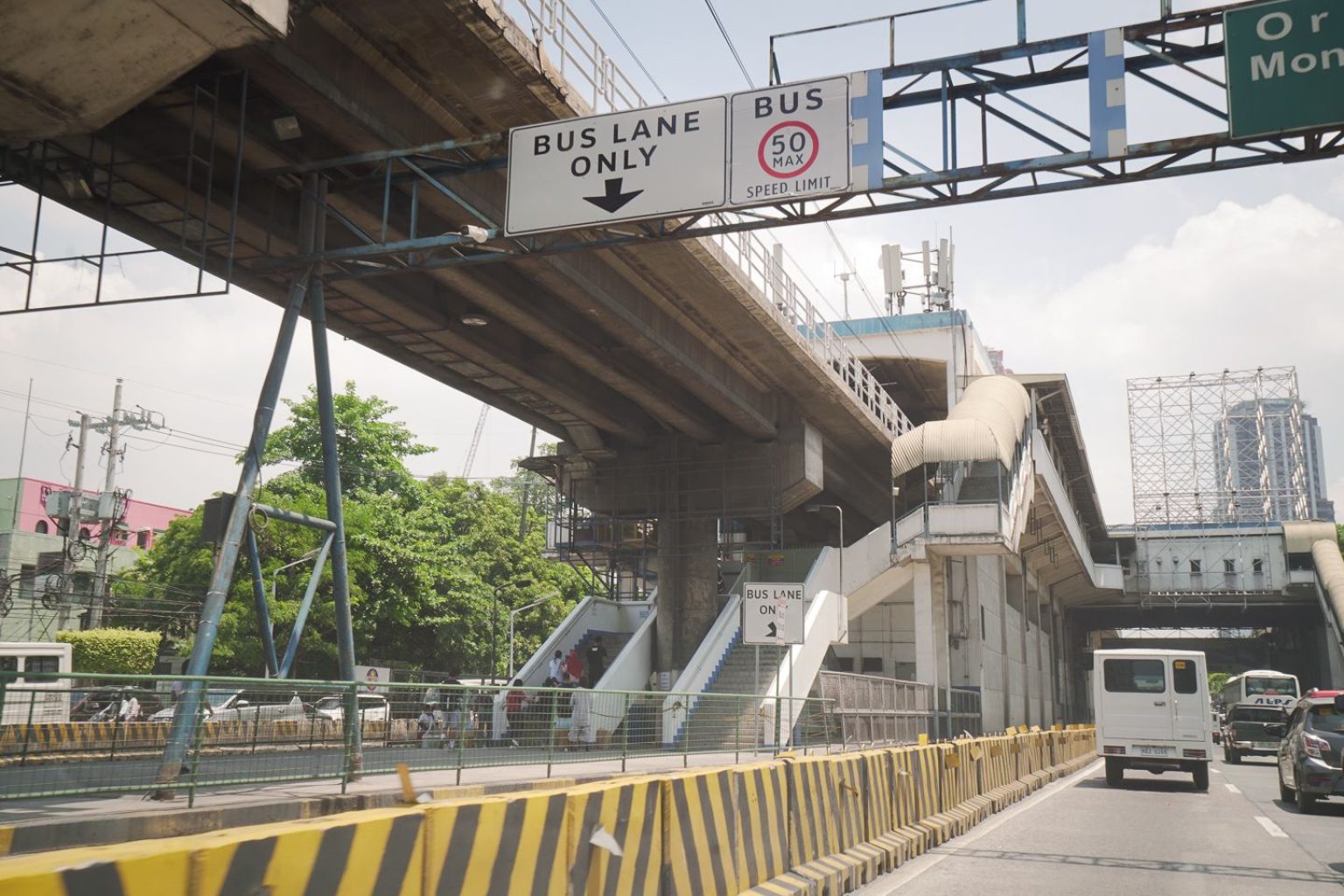 Libre Sakay EDSA Busway Carousel Program To Continue Until July 31 ...