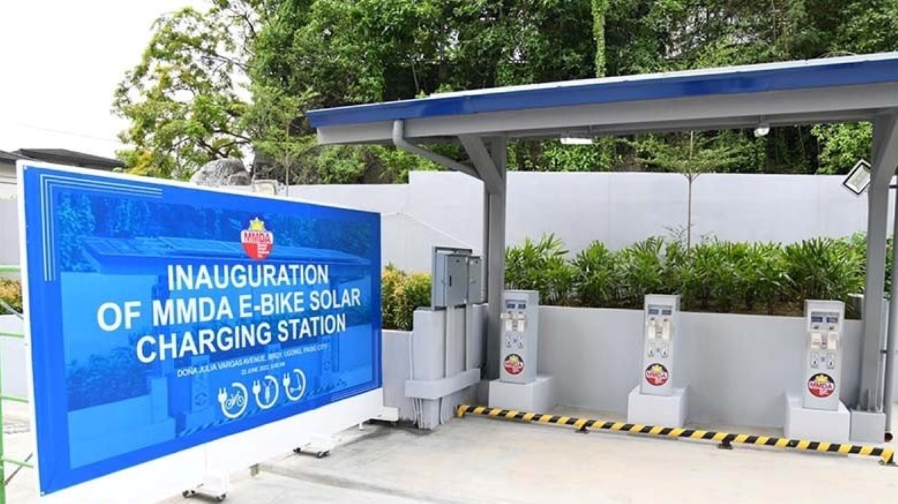 MMDA to open free solar charging stations for e-bikes, e-scooters
