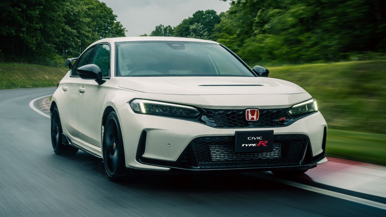 Most powerful: 2023 Honda Civic Type R finally revealed in the metal