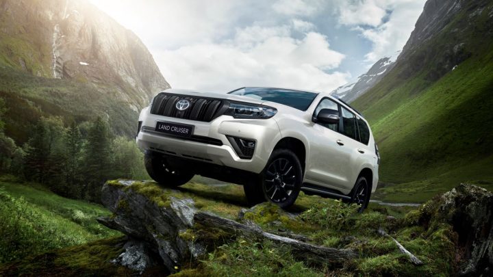 Toyota Land Cruiser Prado Matte Black Edition Main 00