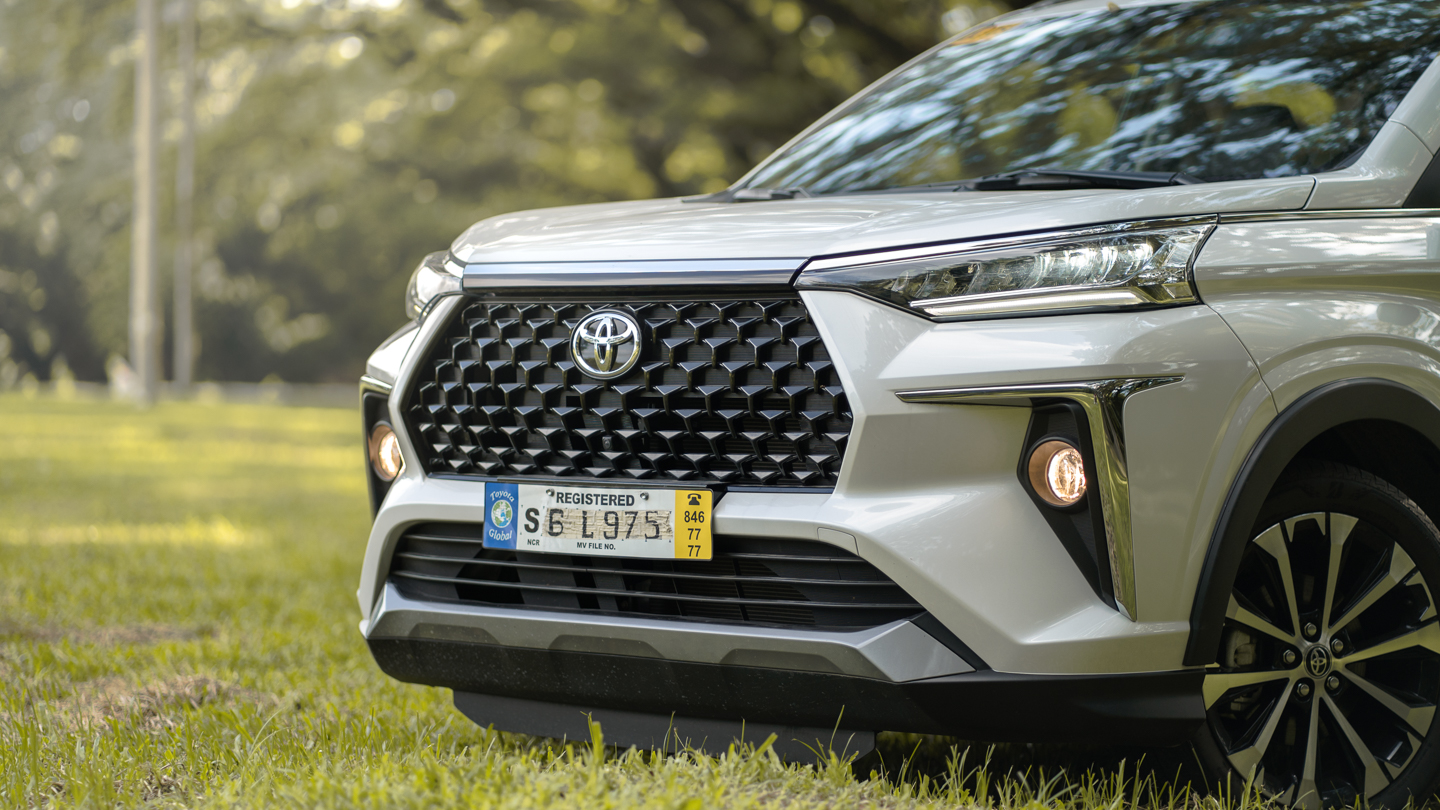 2022 Toyota Veloz Grill Exterior Front