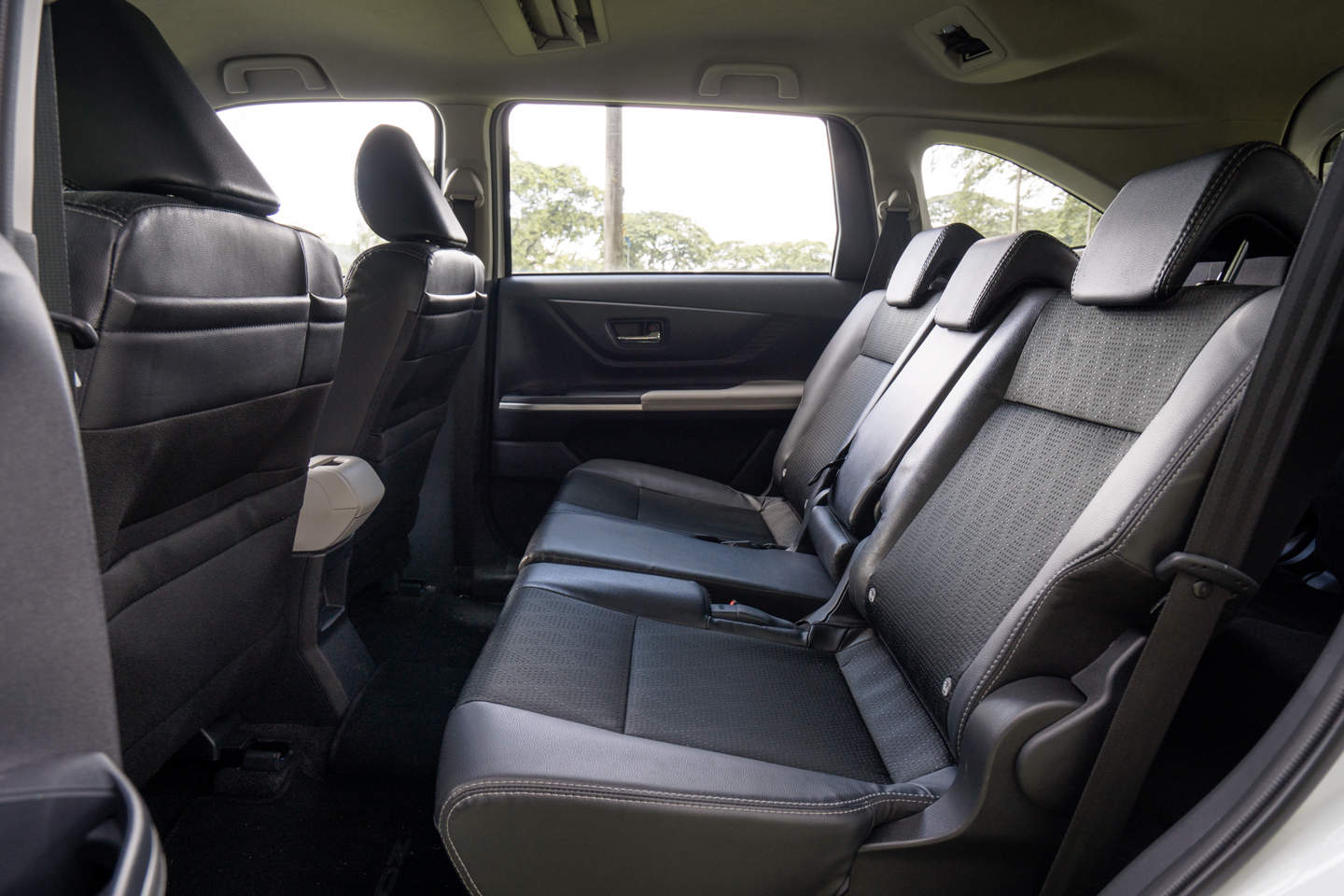 2022 Toyota Veloz Second Row Passenger Interior