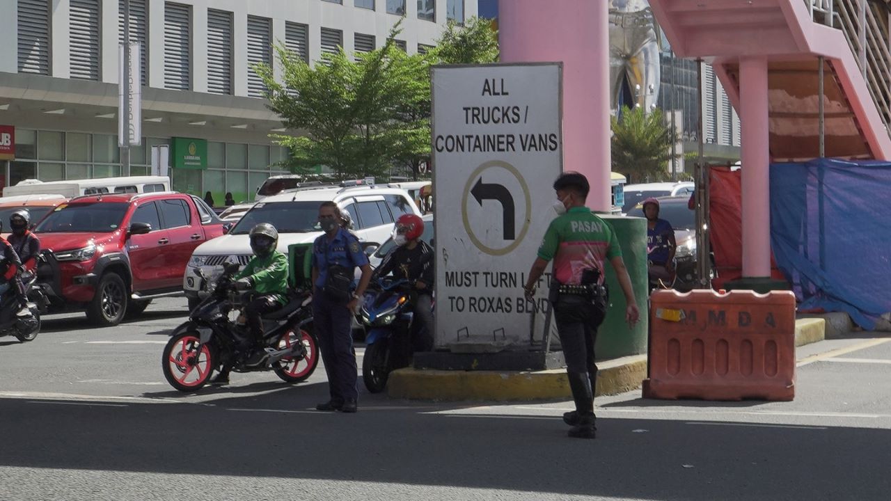 Macapagal Boulevard Pasay Traffic Fair Traffic Apprehension Act Main 00