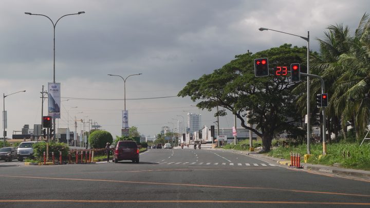 Mmda Traffic Countdown Timer adaptive traffic light Bong Nebrija Explains Macapagal Boulevard Apprehension Main 00