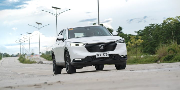 2022 Honda Hr-V S Cvt Sensing Front Exterior Main Min
