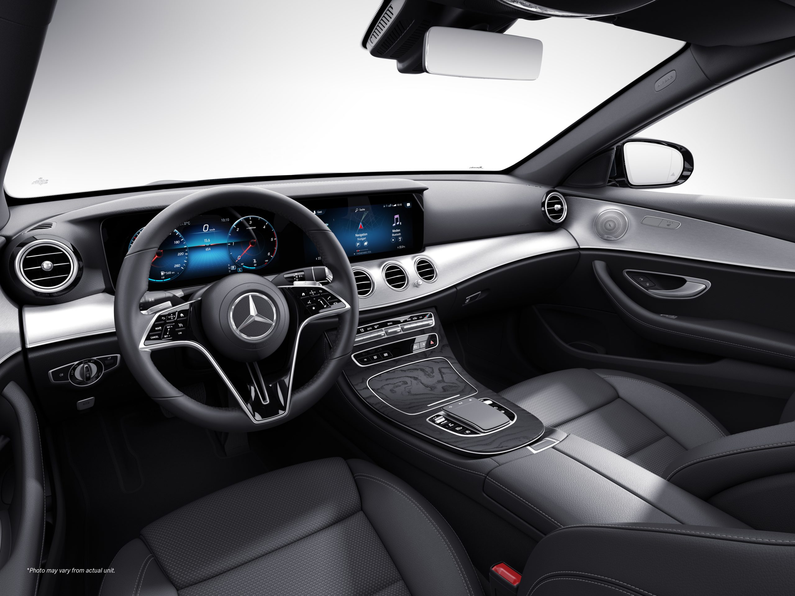 Mercedes-Benz E 200 Avantgarde Interior (ph)