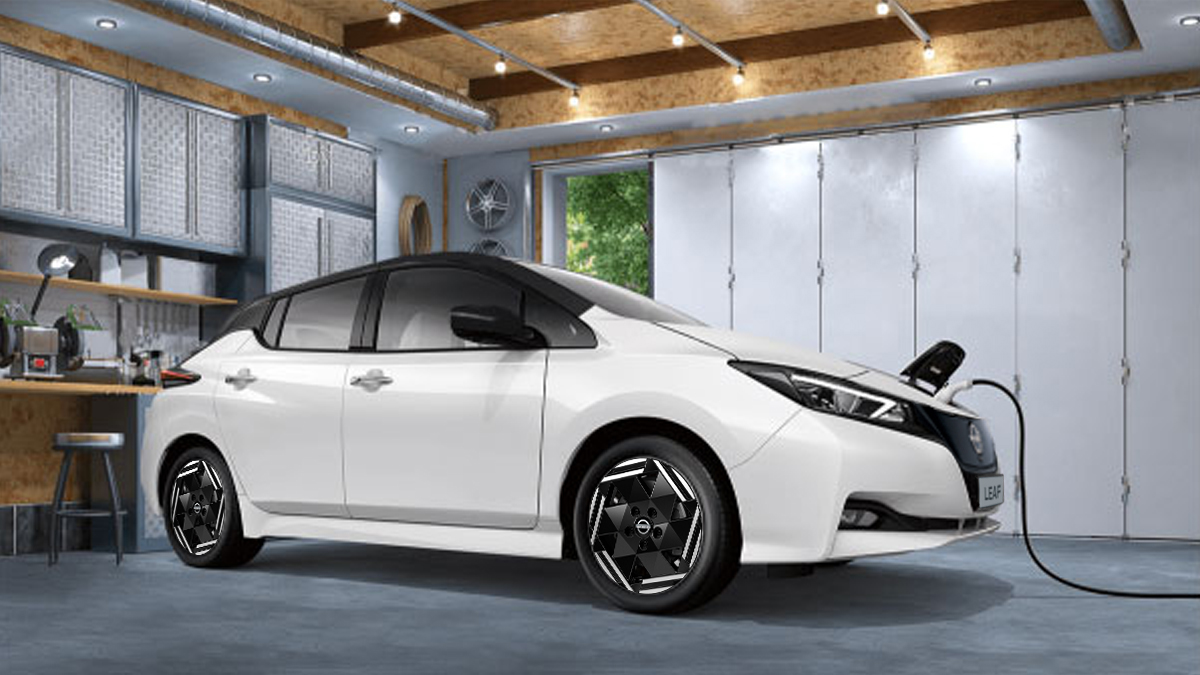 Nissan PH unveils updated LEAF during 10th EV Summit