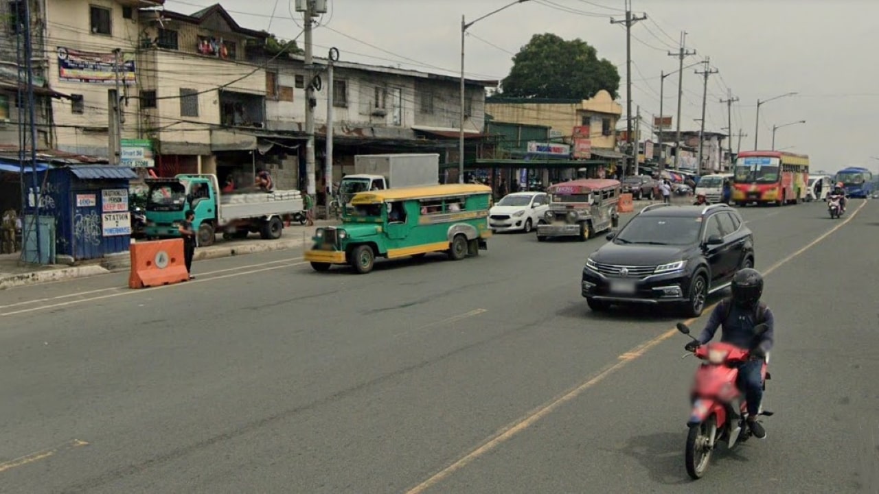 Commonwealth Puv Stop Bus Lane Jeepney Lane Main 00 Min