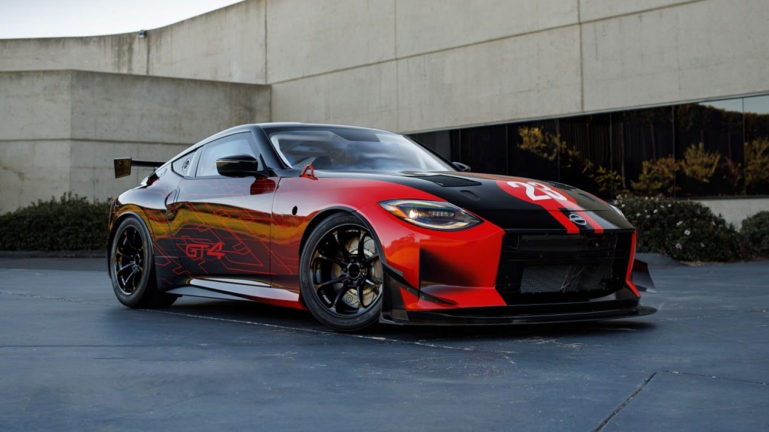 Nissan Z GT4 NISMO Looks Simplistically Savage In Its 2022 SEMA Show ...