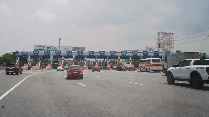 Nlex Balintawak Toll Booth