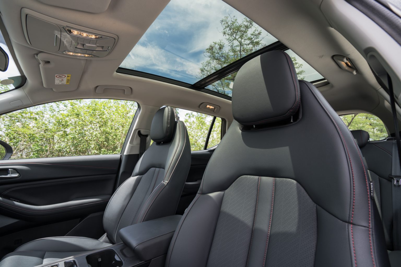 The Silent Coolray Hunter; The GAC GS4 - Review - YugaAuto: Automotive ...