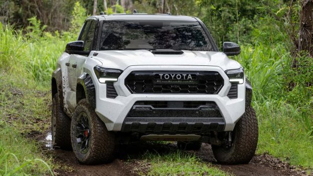 2024 Toyota Tacoma Revealed Adding Hybrid Powertrains • YugaAuto ...