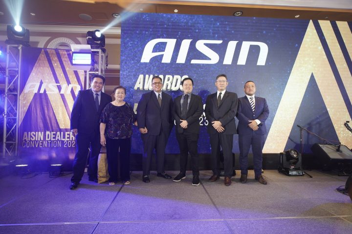 AISIN Group Photo