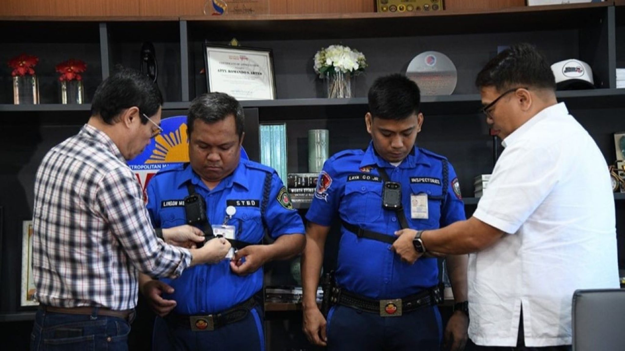 MMDA Gets All-out Support For Enforcers' Use Of 120 New Body-worn ...