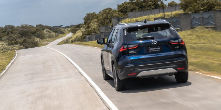 2023 Toyota Yaris Cross S Hev Hybrid Exterior Rear