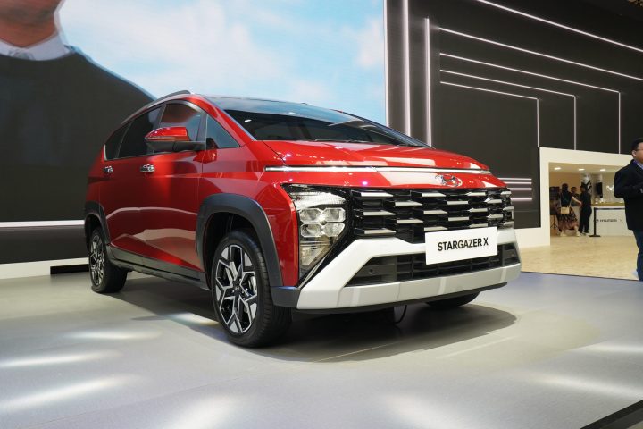 Hyundai Stargazer X