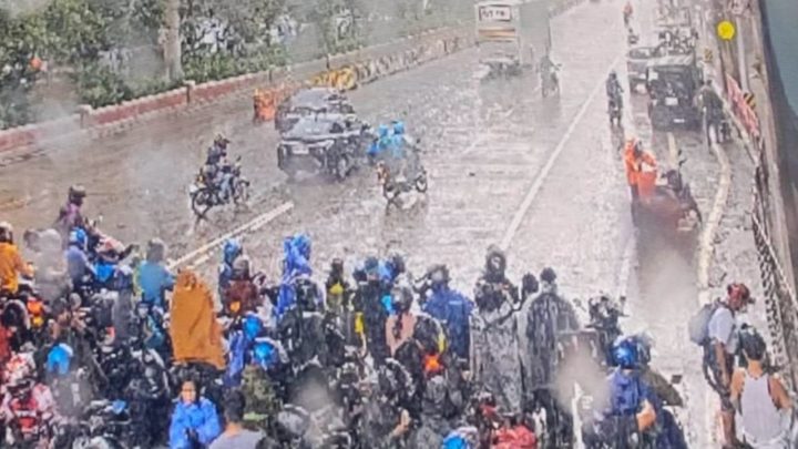 Mmda Day 1 Motorcycles Under Flyover Bridge Apprehension Main 00 Min