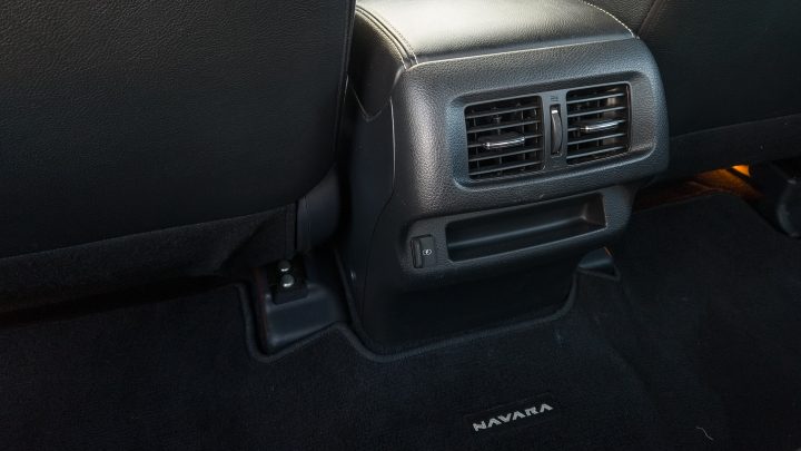 2022 Nissan Navara Pro 4x Interior Second Row Aircon