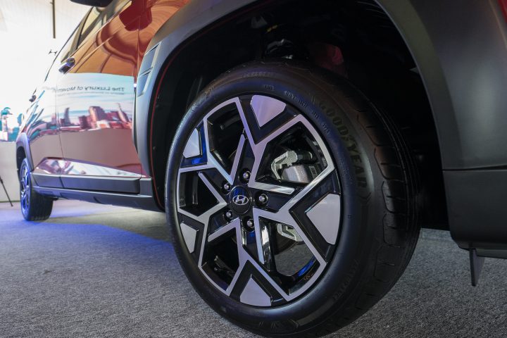 2023 2024 Hyundai Stargazer X Wheels