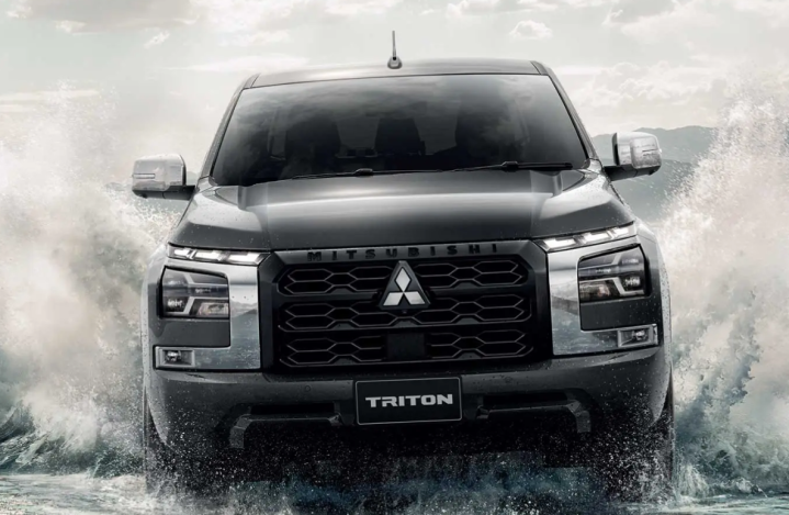 Mitsubishi Triton Main