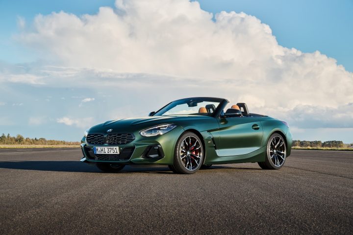 P90535755 Lowres The Bmw Z4 M40i With