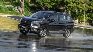 Mitsubishi Xpander Cross Hev Hybrid Ev E Motion Launched Main 00 Min