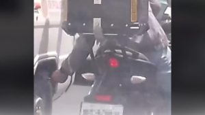 Lto Road Rage Motorcycle Tire Slashing Viral Main 00 Min