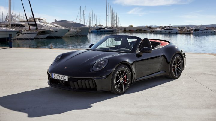 Porsche 911 Carrera GTS Cabriolet T-Hybrid