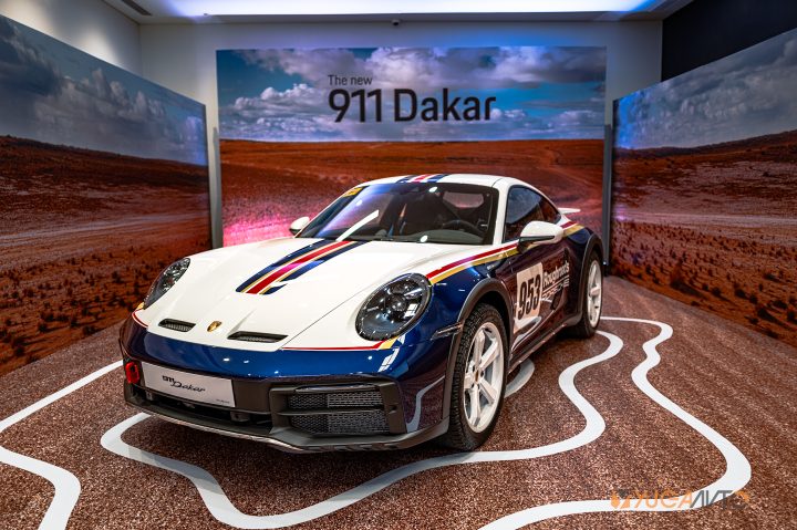 2024 Porsche 911 Dakar