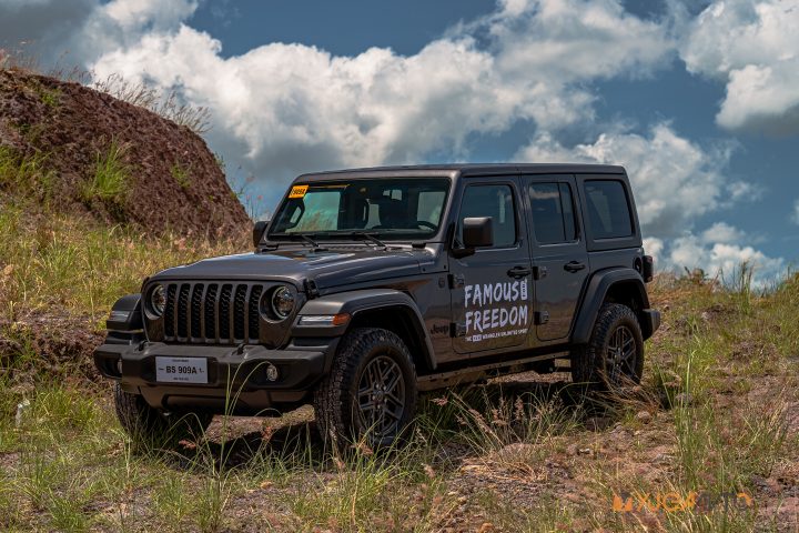 2024 Jeep Wrangler Sport