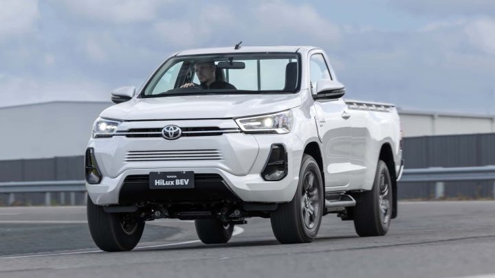 Toyota Hilux Ev
