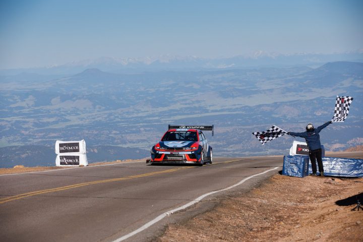 (key Photo 2) Hyundai Motor’s Ioniq 5 N Sets Benchmark For Crossover Evs At Pikes Peak International Hill Climb