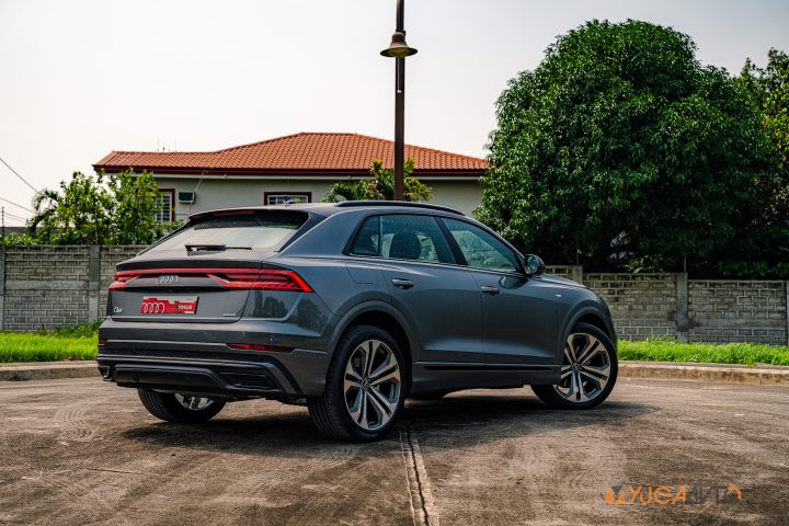 Audi Q8 S Line