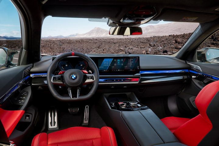 2025 BMW M5 Touring