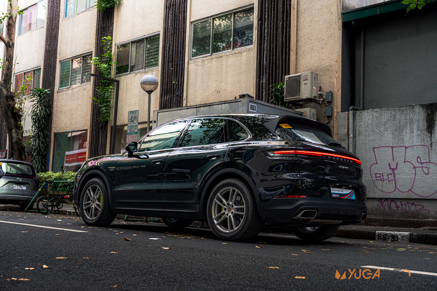 2024 Porsche Cayenne E-Hybrid