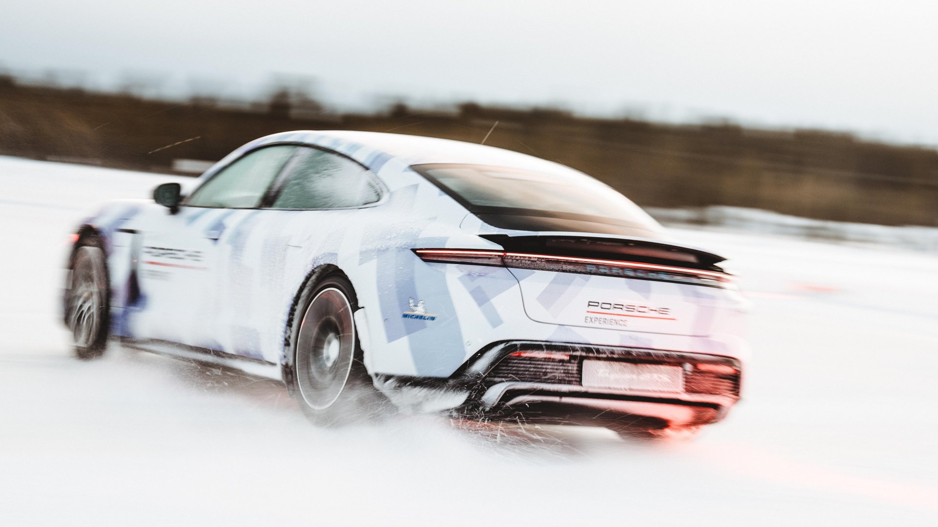 Porsche sets Guinness World Record for longest continuous drift on ice