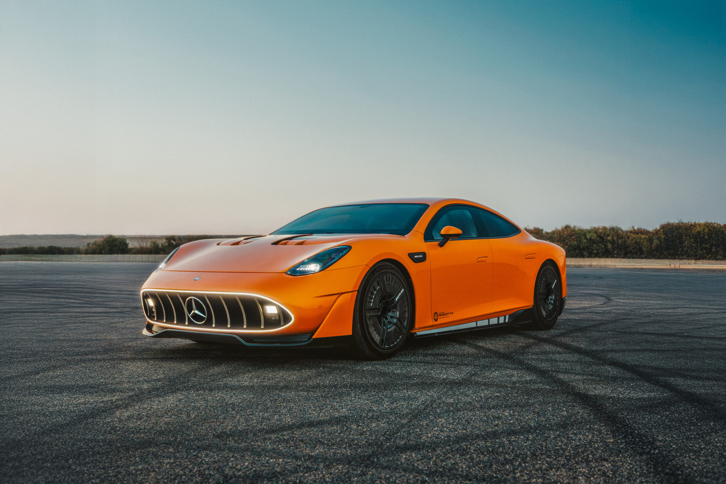 Mercedes-AMG CONCEPT AMG GT XX