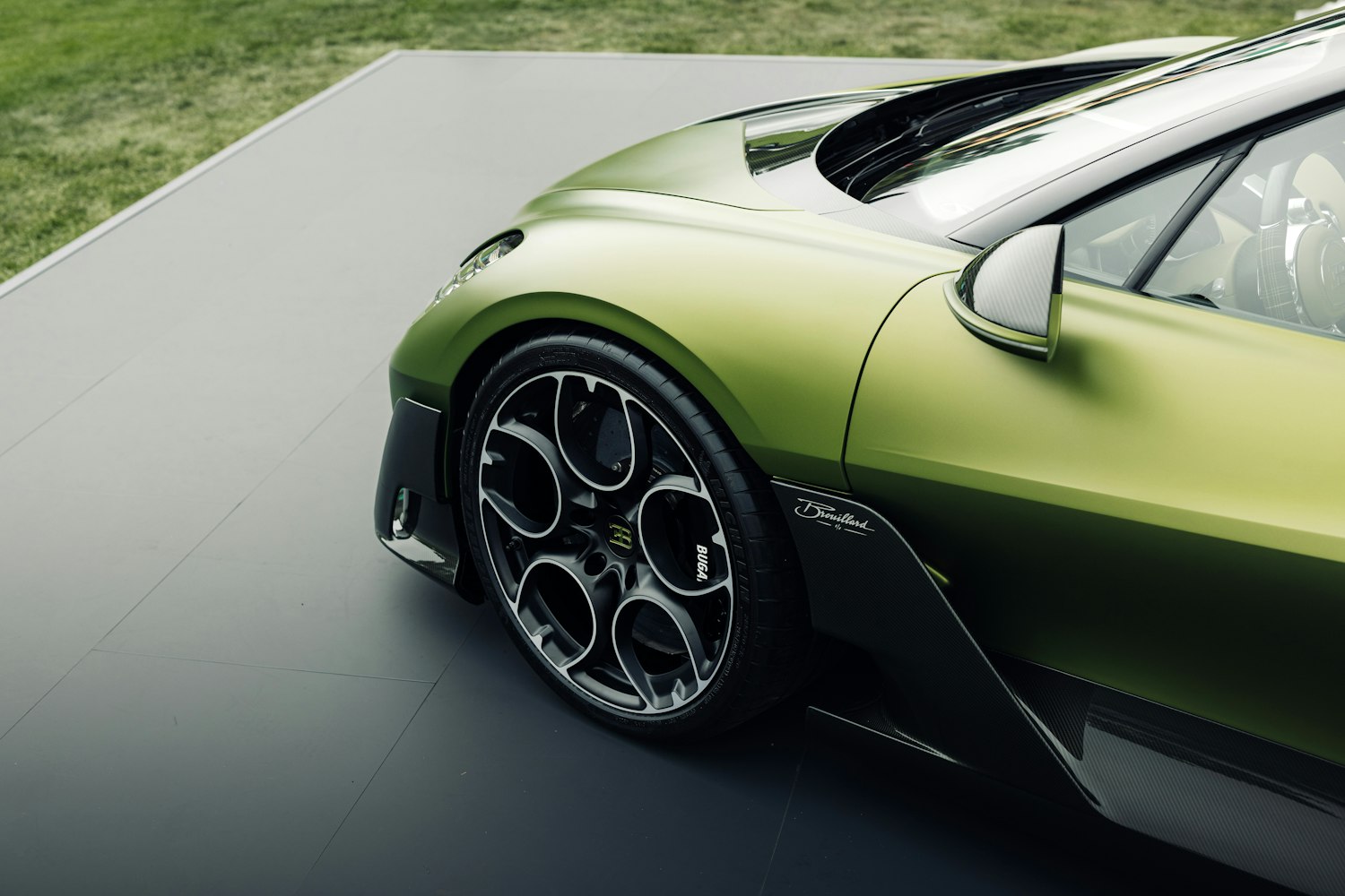 Bugatti Brouillard and Programme Solitaire