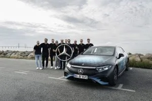 Mercedes-Benz EQS solid-state battery