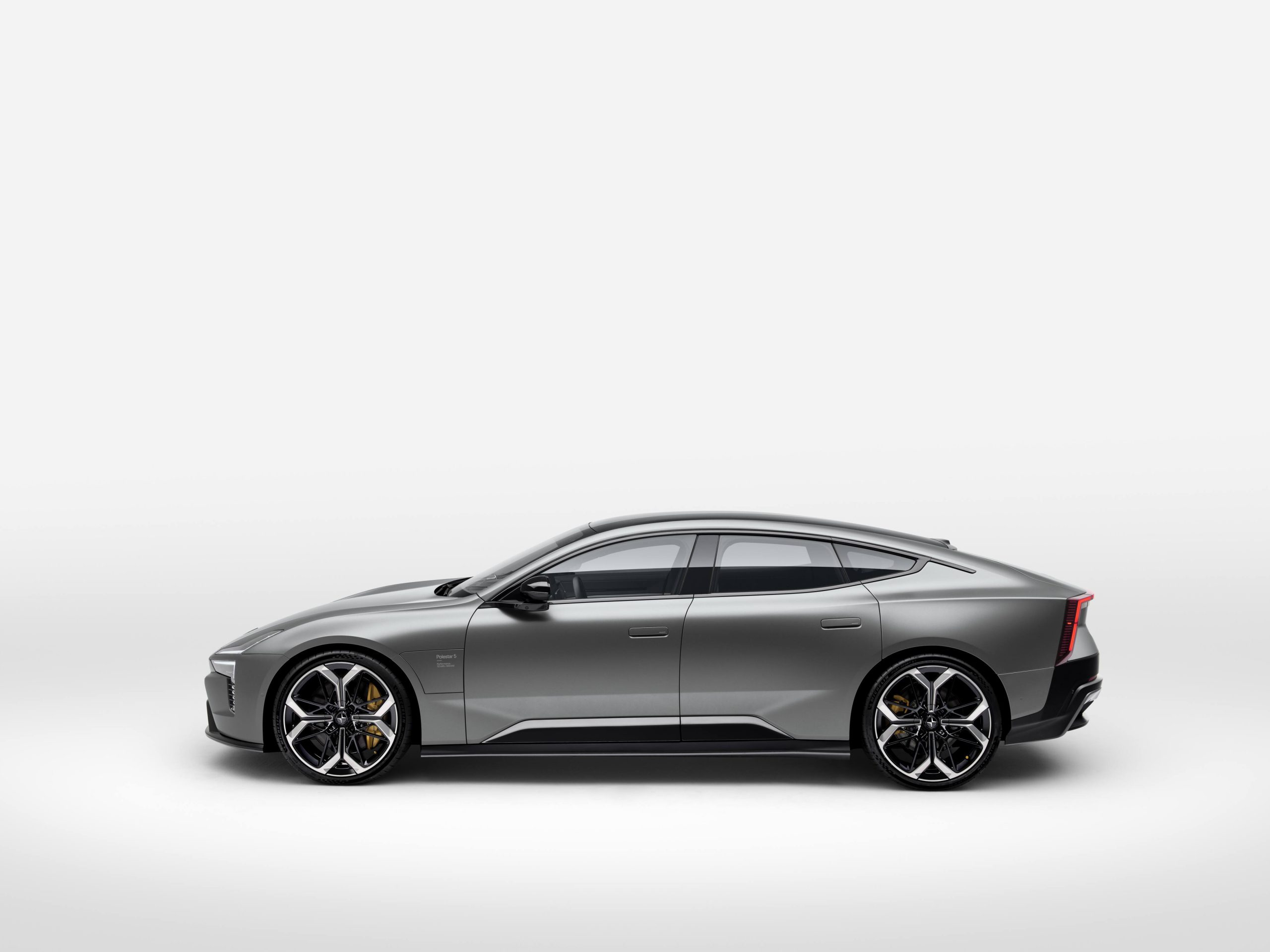 Polestar 5 IAA Mobility 2025