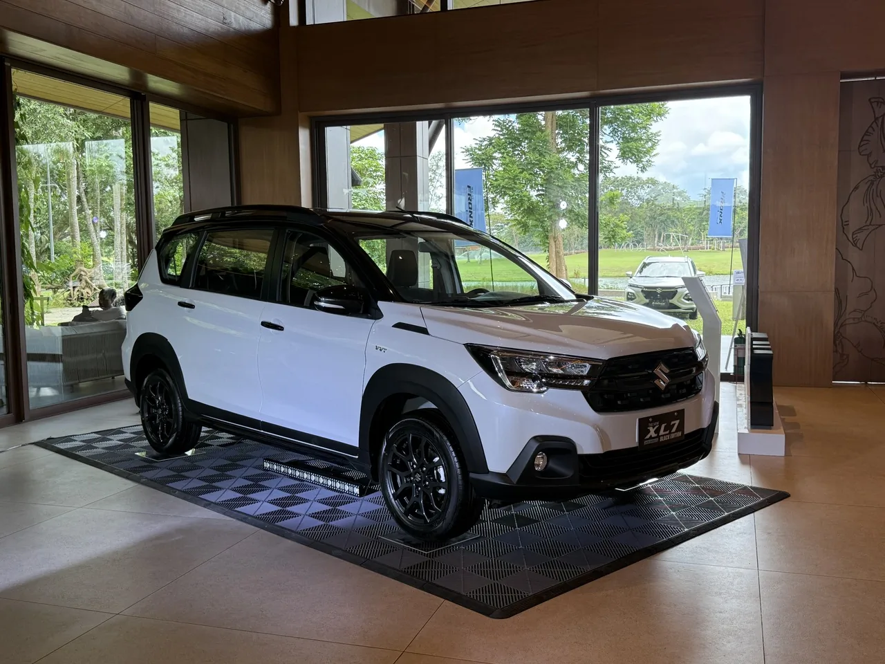 2026 Suzuki XL7 Hybrid Black Edition