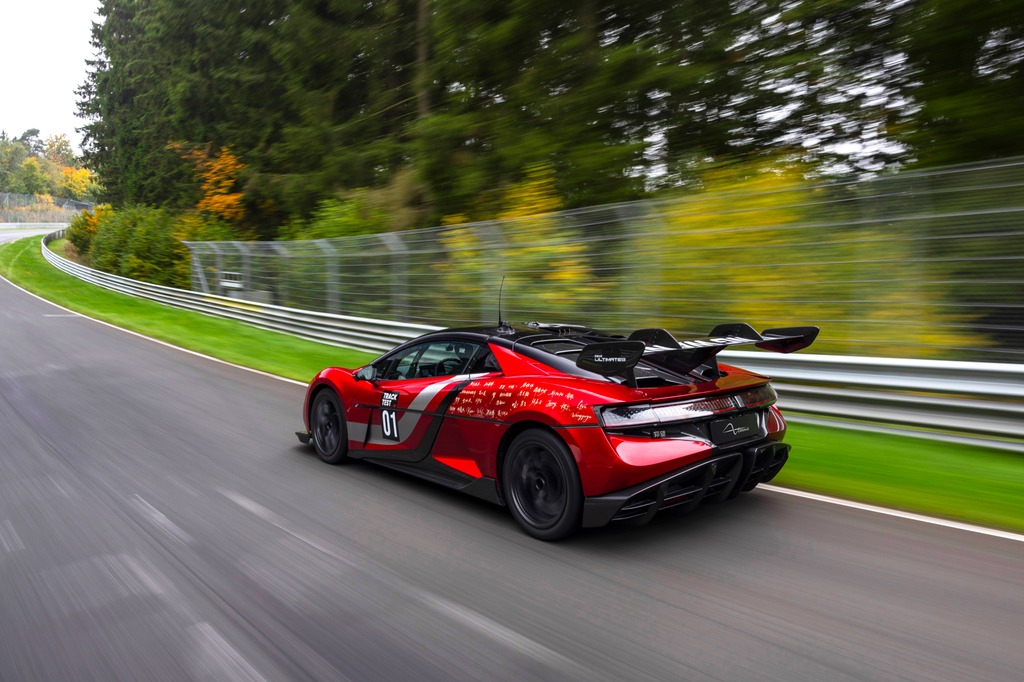BYD YANGWANG U9 Xtreme Nürburgring Nordschleife production EV record