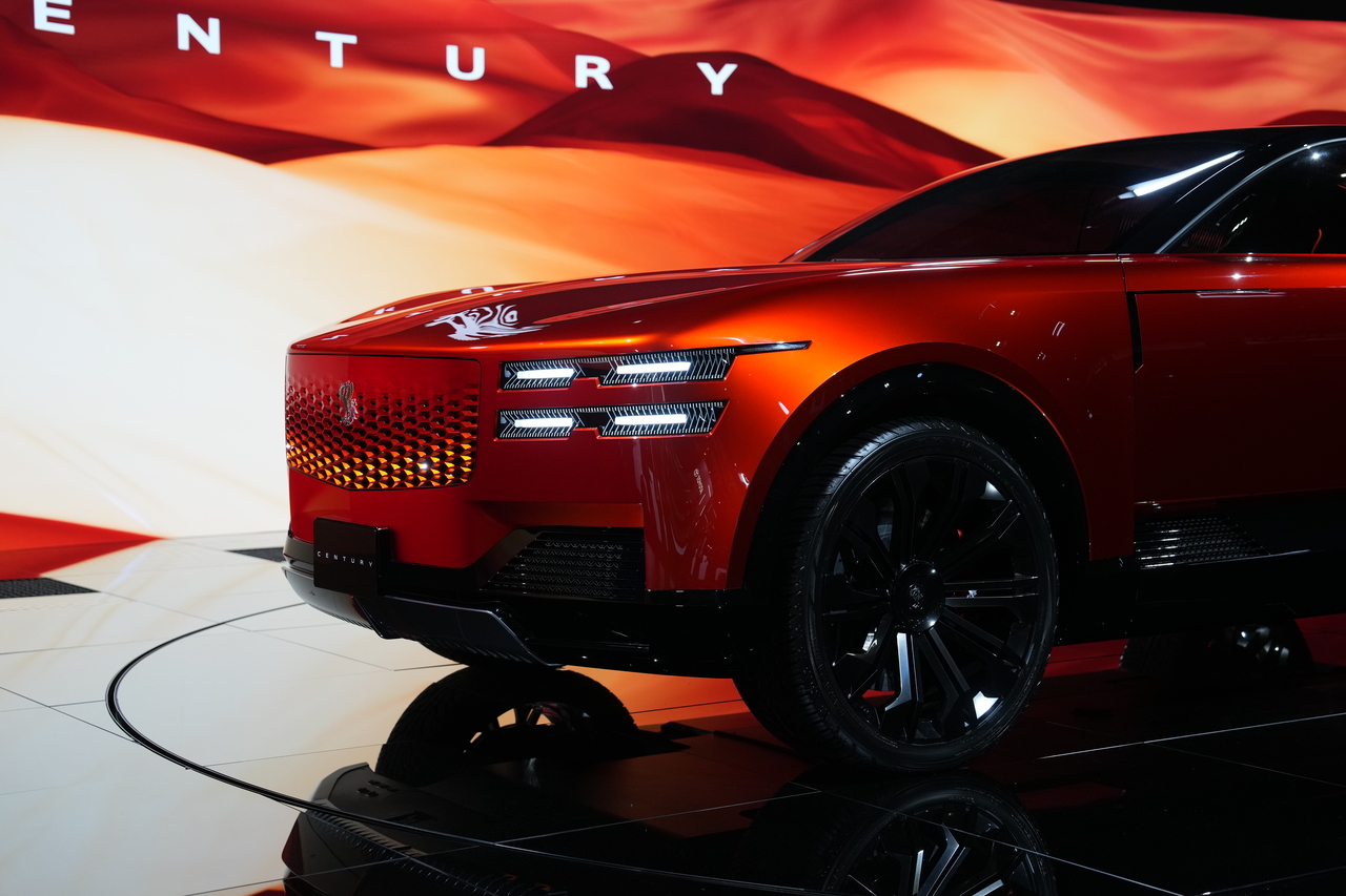 Century Coupe Concept
