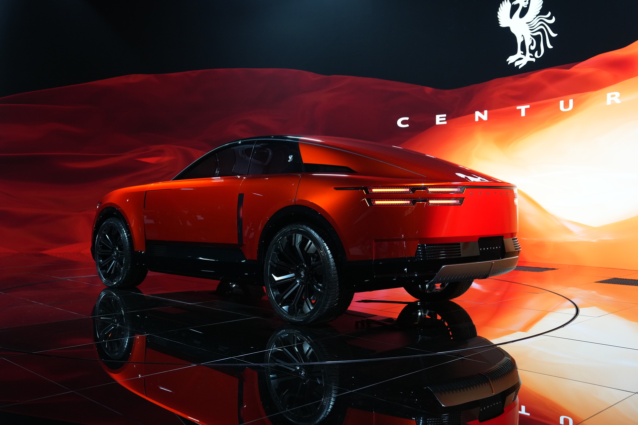 Century Coupe Concept