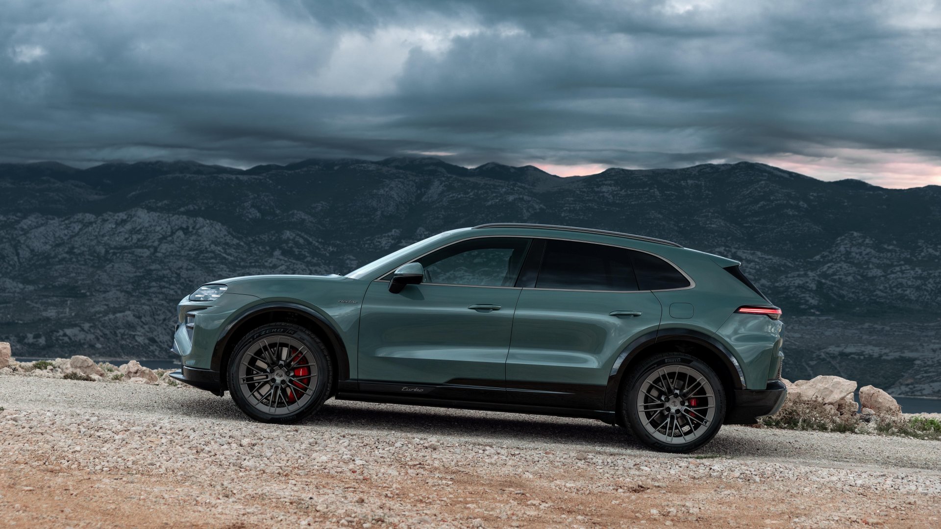 Porsche Cayenne Electric