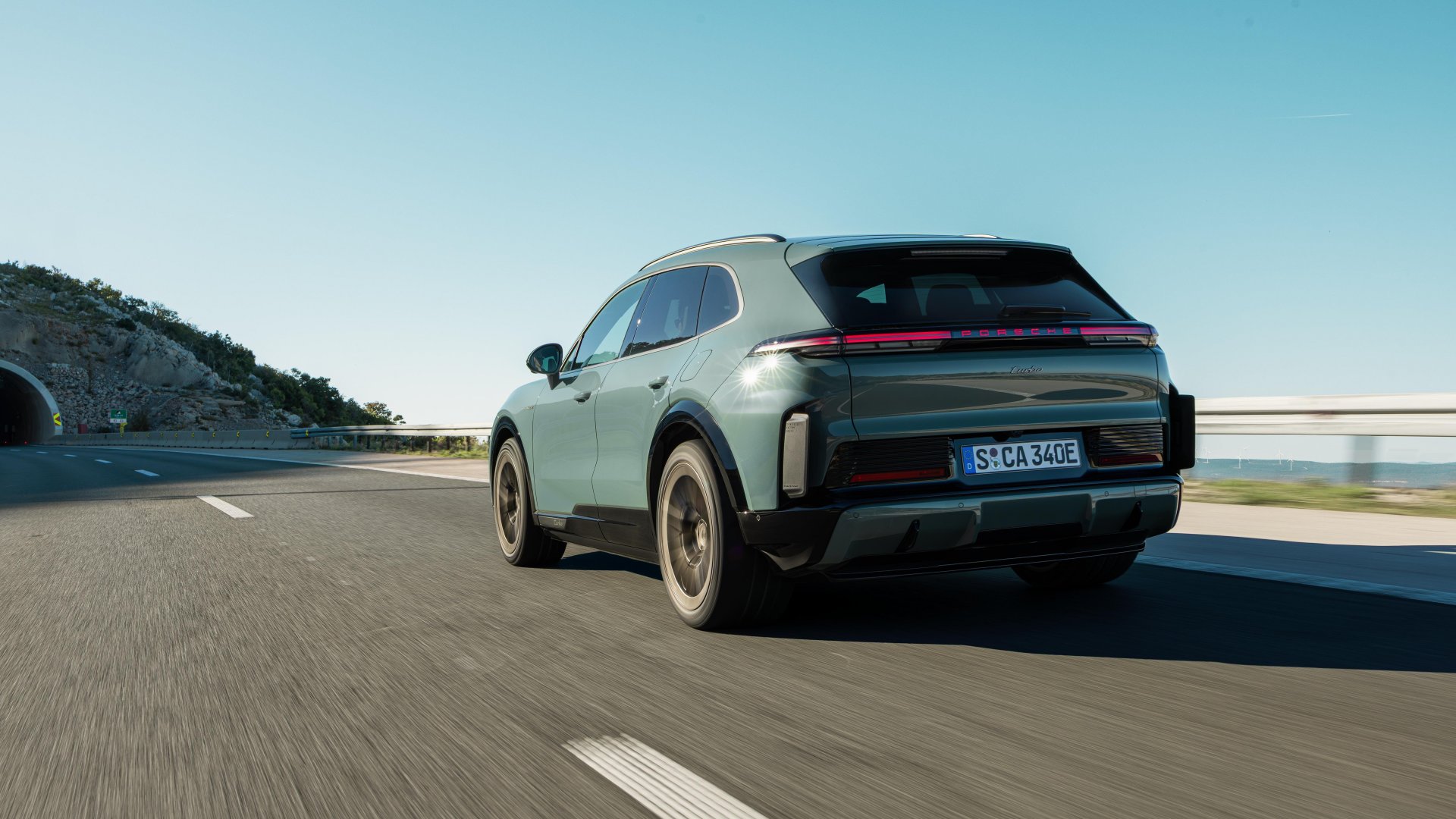Porsche Cayenne Electric