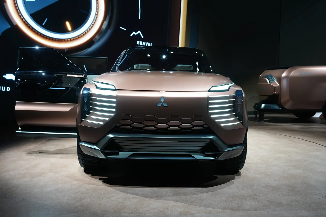 Mitsubishi Elevance Concept